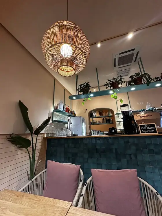 EatMyTrip Specialty Coffee & Brunch